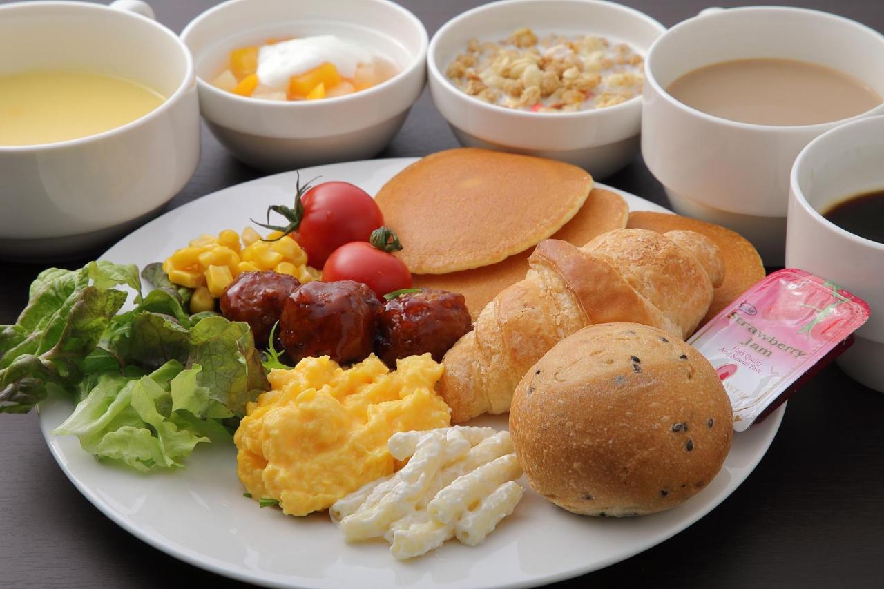 Welina Hotel Honmachi Osaka Bagian luar foto